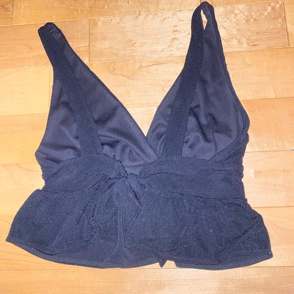 🧚‍♀️3for50$ Sparkly back tie crop top - Picture 4 of 5